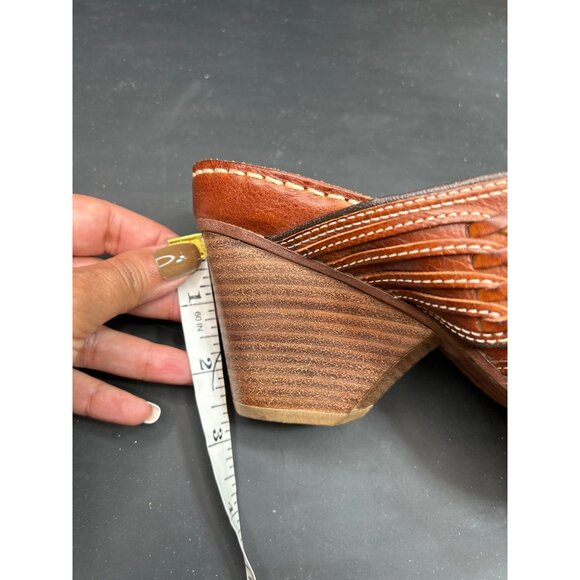 Frye Womens Brown Leather Woven Heel Sandals Size 8M Made In Brazil - Picture 7 of 7
